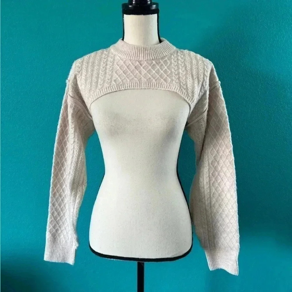 House of Harlow 1960 light pink cable knit sweater in size small